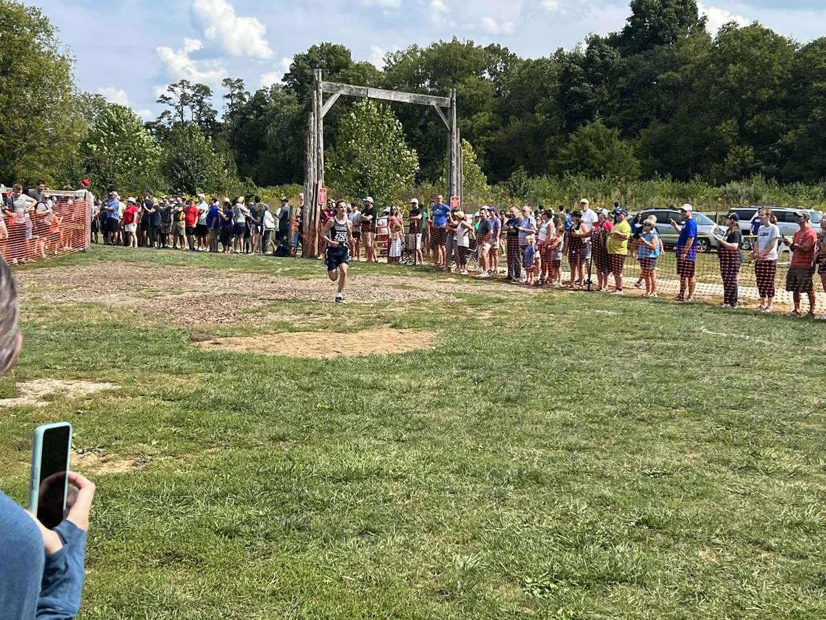 NMS Athletics on Twitter "Nagel boys cross country finished 3rd at the Milford Invitational