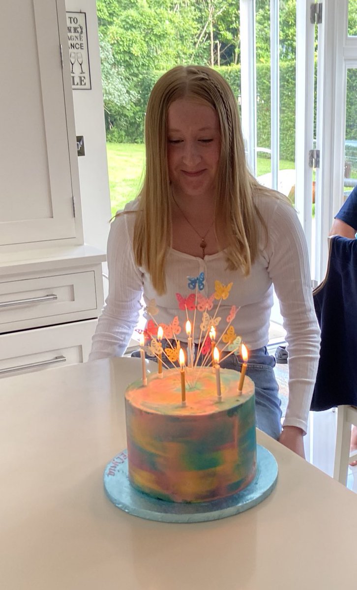 theloveralbum's tweet image. lover will always always be my favourite era :’) the album was released on my birthday and i literally fell in love with it !!! it was also the era i made my first taylor accounts and started meeting all my friends on here&amp;amp;ig🤭the most beautiful album EVER. 💟💟 #StoriesForSwift