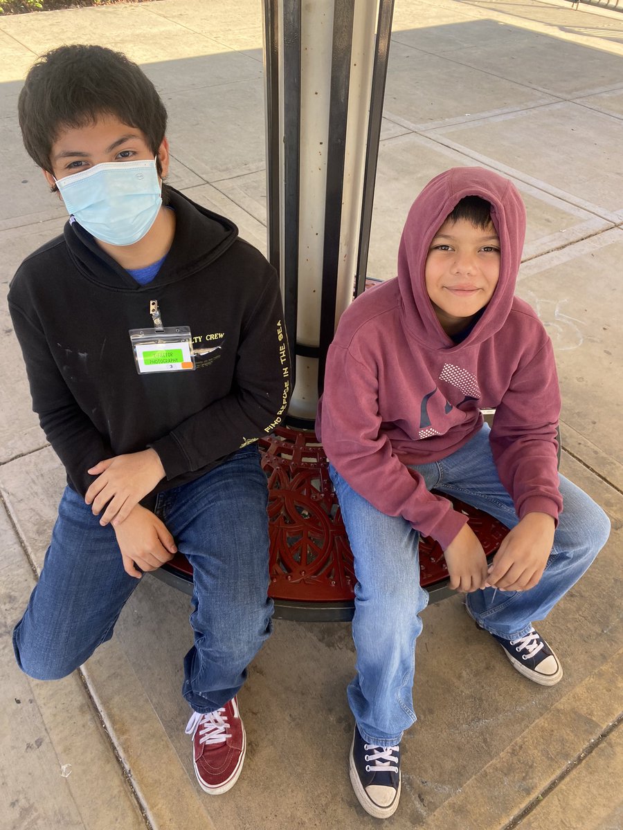 DirectoraDanya's tweet photo. #lobosthrive when they get to pursue their passions, interests, and values during X-factor! Maestra @MrsPaoMartinez, students are loving your photography class and their latest assignment! 💜📷 @CajonValleyUSD @BosLangAcademy @NerelWinter @Maestra_VRocha @MtraRamosR https://t.co/tojjtURk68
