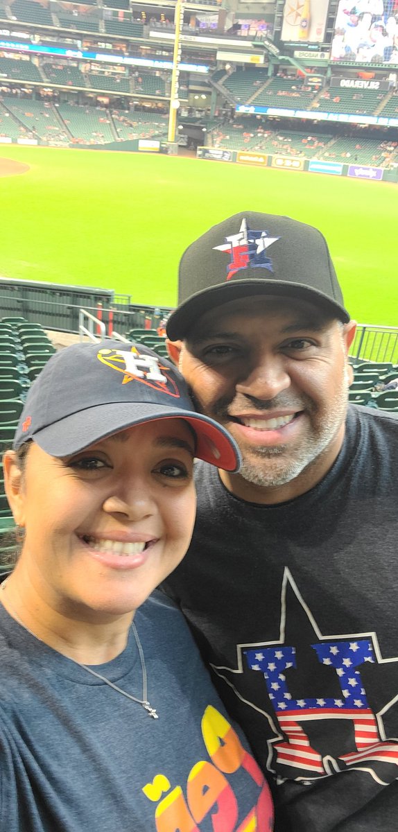 Day 2 in the Juice Box! Go Stros! #LevelUp
