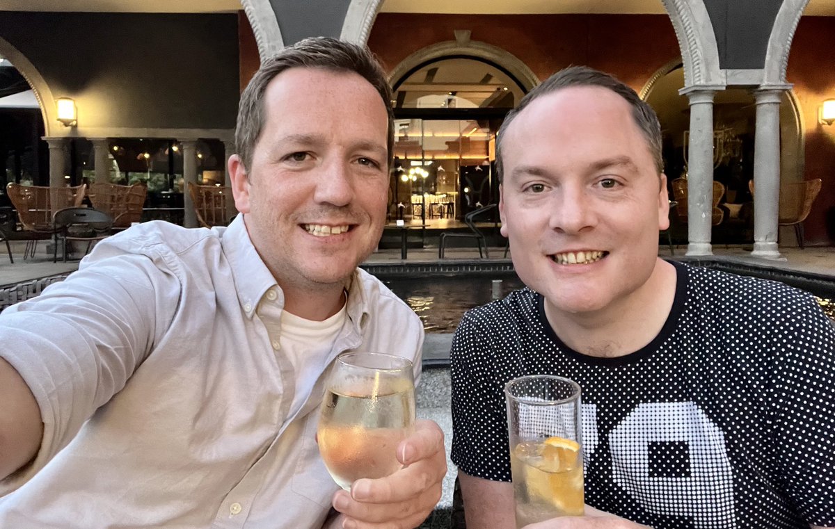edin1981's tweet photo. Home from a fantastic holiday … albeit Ryanair-late, to a lengthy post-Brexit passport check, a tripped switch and a defrosted freezer! #GranCanaria #planetrip @frozendreamer https://t.co/LtKrzdF2Xt