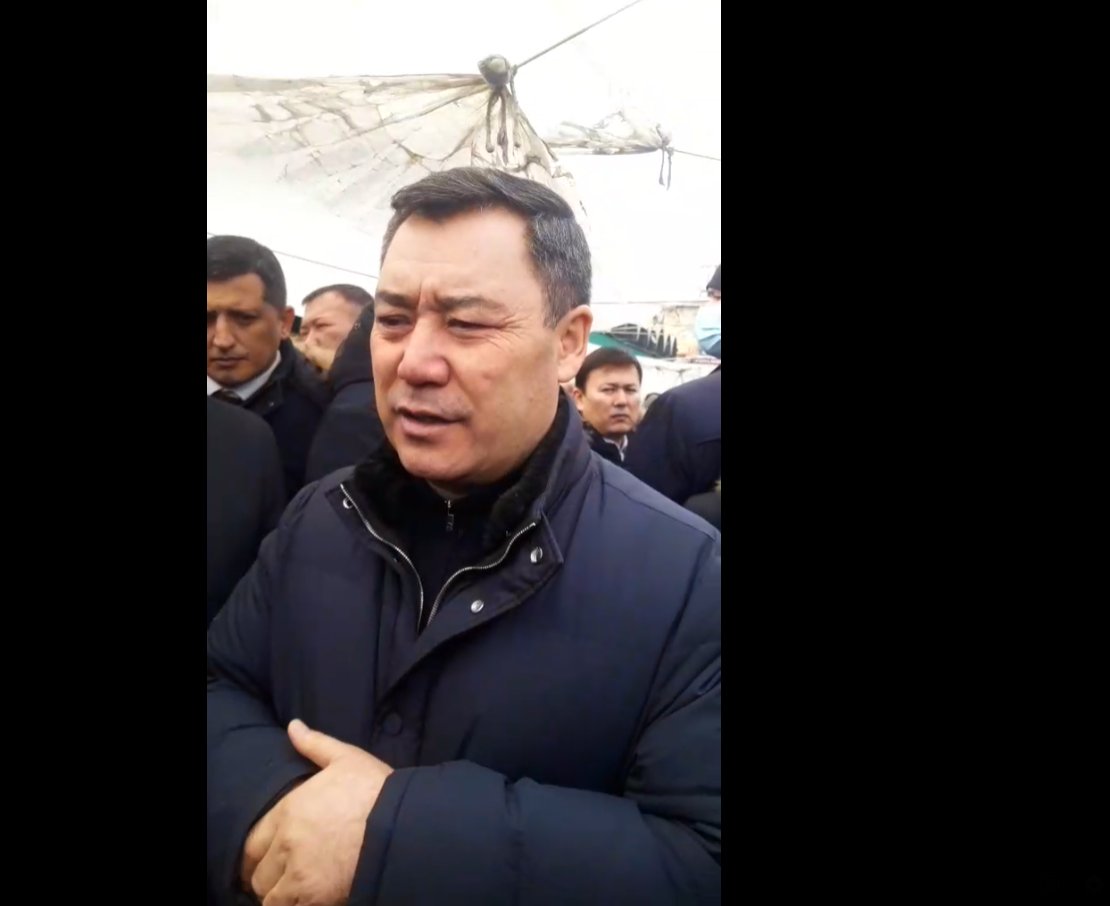 Внимание, розыск!

Без вести пропал Жапаров Садыр 1968 года рождения.

Особые приметы: одет в дорогую брендовую одежду, постоянно говорит «толук кандуу ишке кире элекмин».