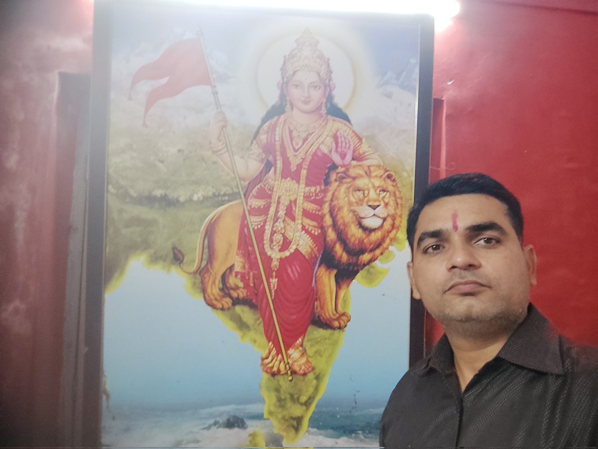 Mp11720's tweet photo. 17/09/2022 बीएमएस और राज्य कर्मचारी संघ जिला ग्वालियर मध्यप्रदेश द्वारा विश्वकर्मा जयंती समारोह आयोजित किया गया। https://t.co/VE1vjtuPDQ