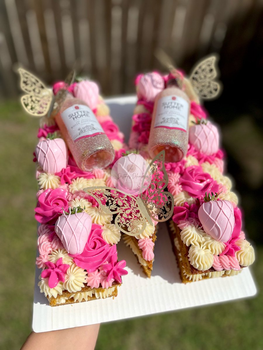 desdelicacies's tweet photo. Gorgeous shades of pink 💗💗💗 https://t.co/lc7Xr6VOqz