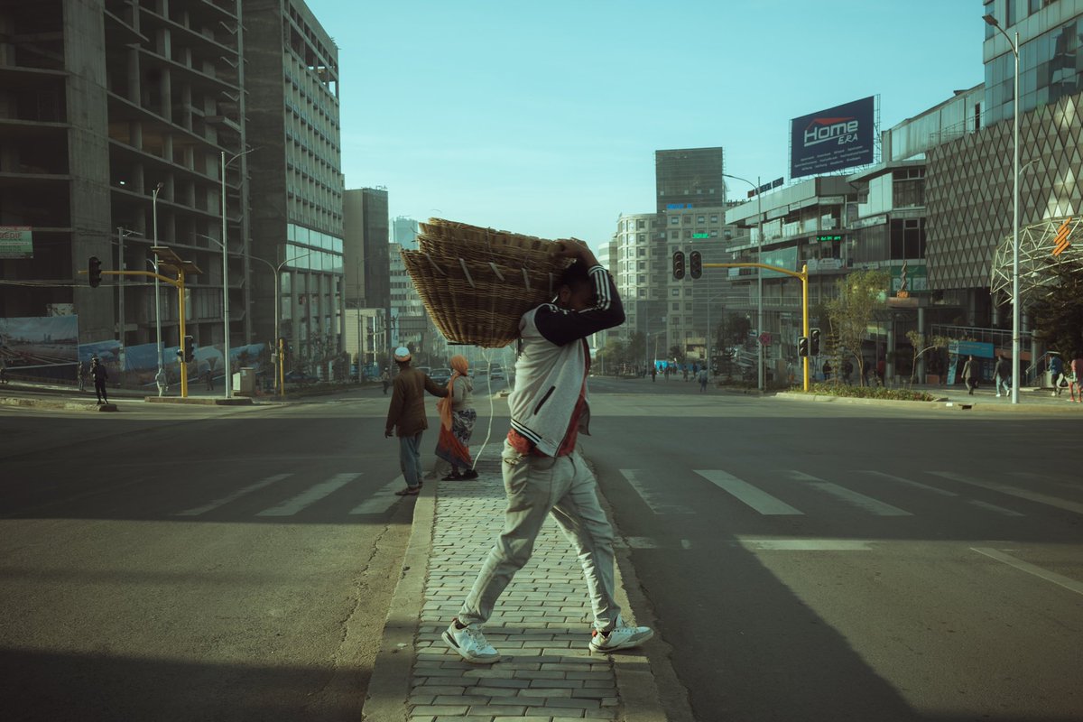 SehinTewabe's tweet photo. An everyday life. https://t.co/psZJDPoSdv