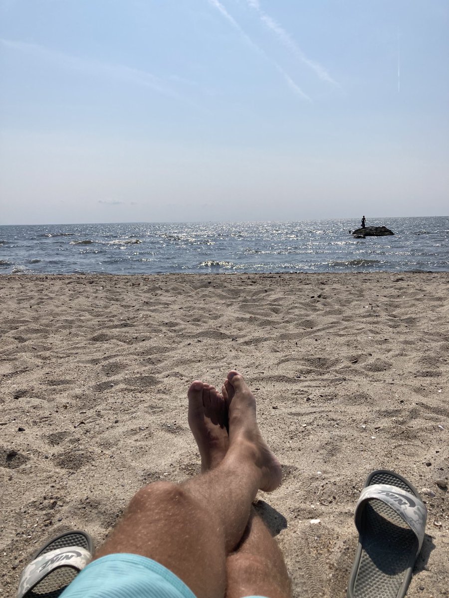 Christo92633182's tweet photo. Trying to get in as many beach days as possible. โ๏ธ๐ #ctbeaches #indiantownoldsaybrookct https://t.co/S26H8NnYIB