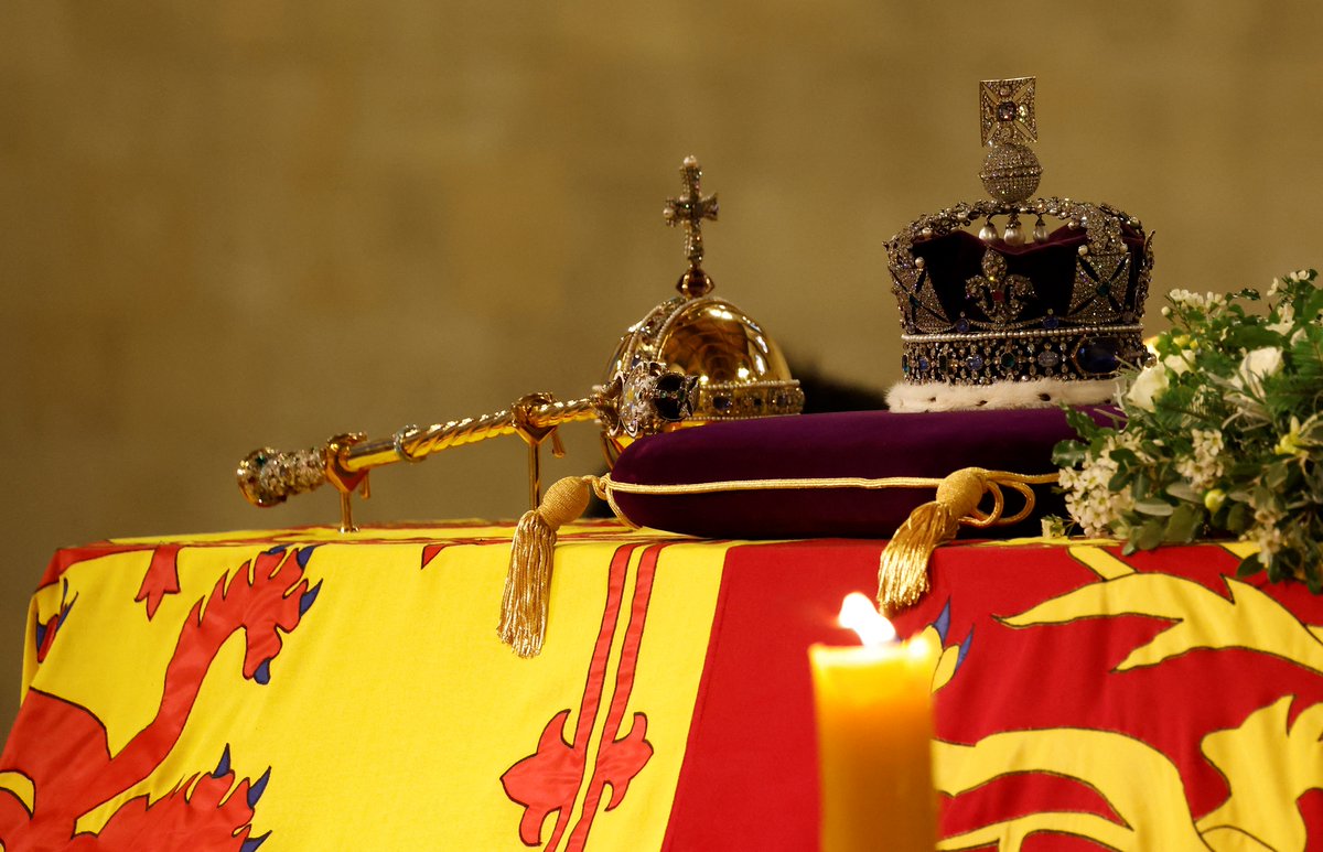 Tonight Britain fell silent to remember the extraordinary life of Her Majesty Queen Elizabeth II. 

Thank you Ma’am, for your steadying, guiding influence throughout your historic reign.
