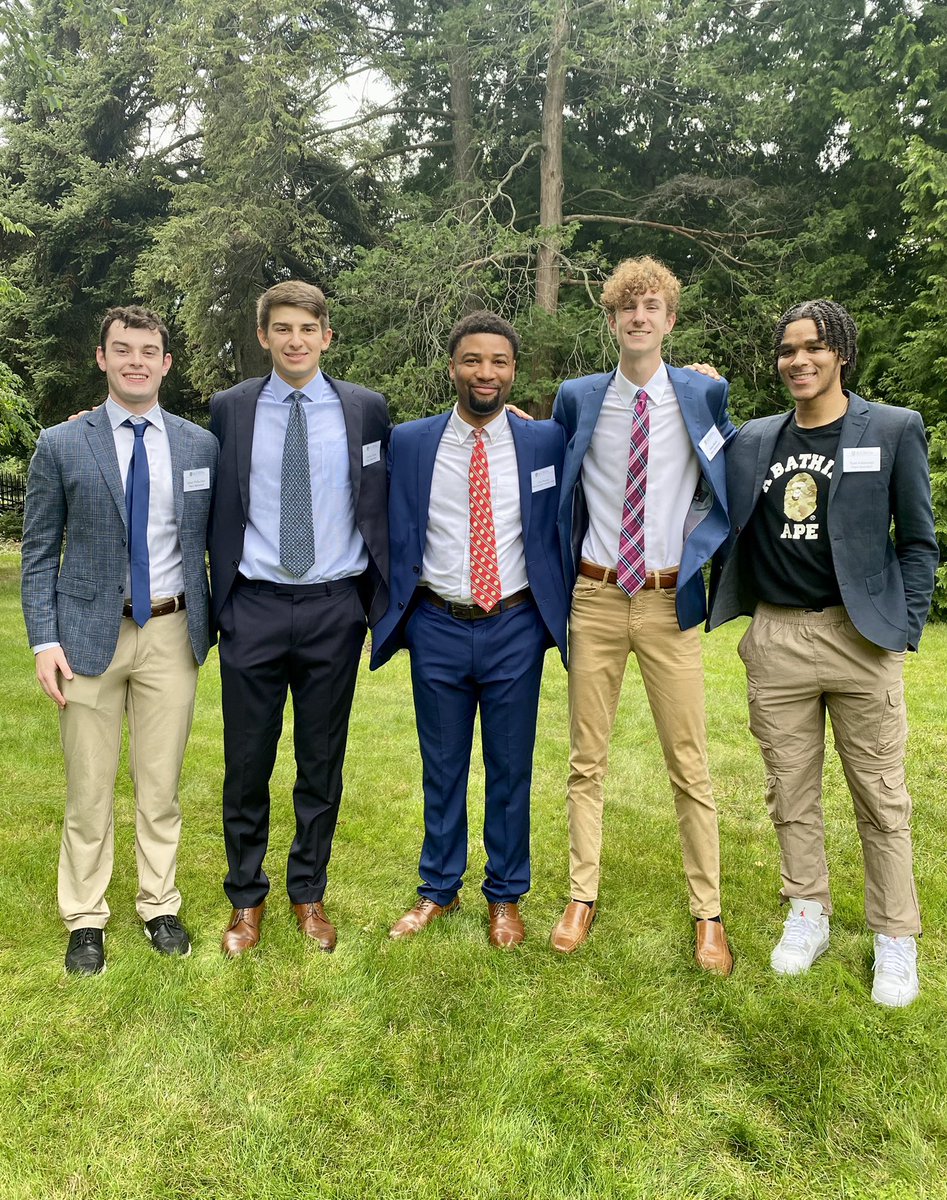 MickeyOprea's tweet photo. Looking good Coach @Chris2Manning and his First Year Athletes! #UR26 #gojackets https://t.co/eWwwtE2ZgZ
