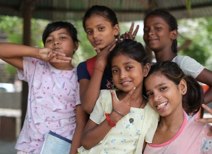 luhar_payal's tweet photo. Be the sunshine in their storm. Be the light. Be the hope.
#pustakdaan #aashraya #donate https://t.co/BEx7rwhS8L