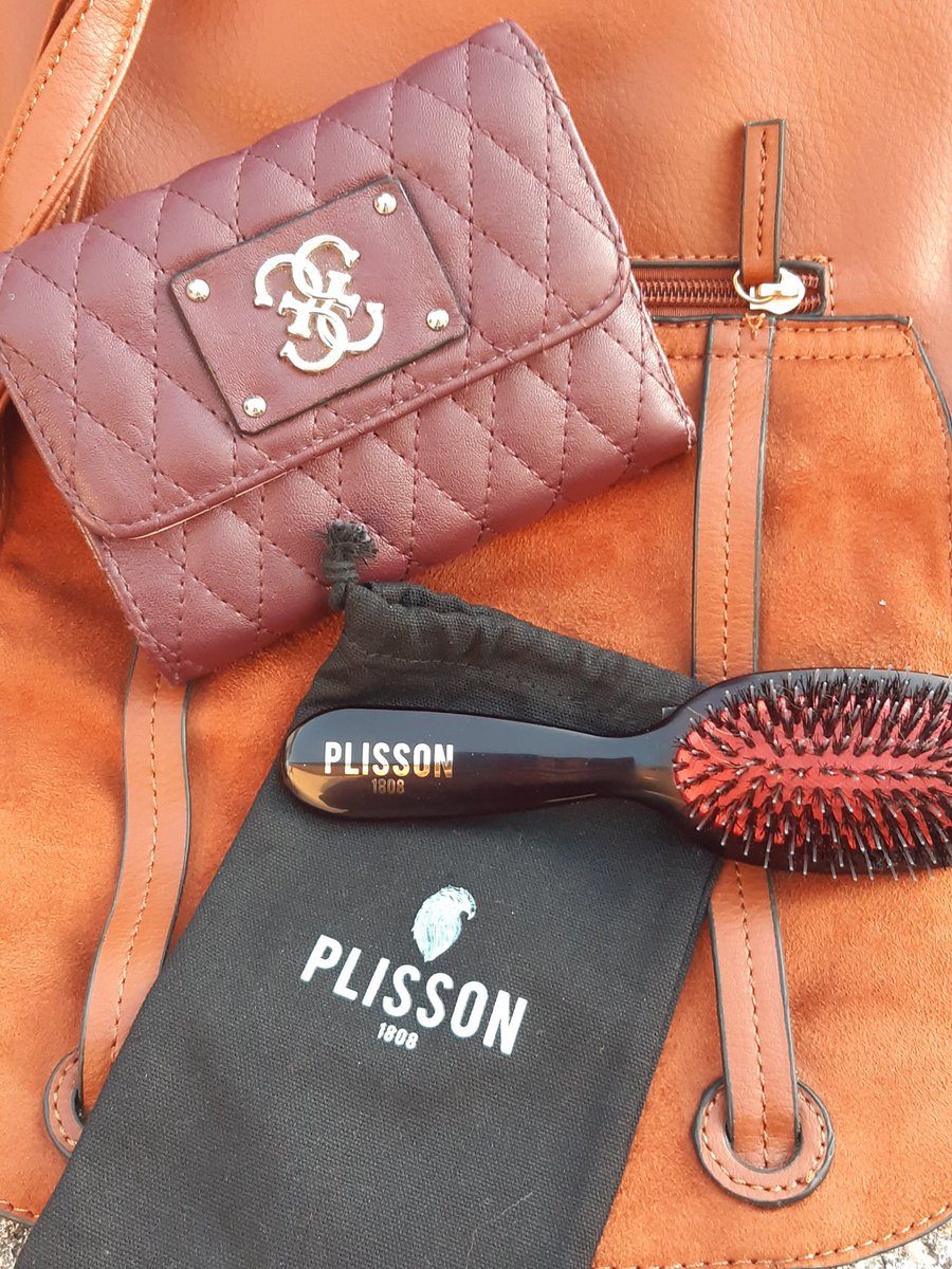 del-phine tweet media