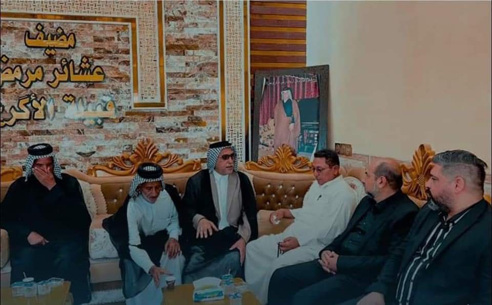 FalahAlHilali's tweet photo. النائب الدكتور فلاح الهلالي والنائب الدكتور علاء الركابي يشاركان في مجلس عزاء الشيخ د.اقبال دوحان رحمه الله في محافظة الديوانية، والذي توفي جراء الضرب والتعذيب بعد يوم على اعتقاله من قبل قوة يدعى بأنها تابعة إلى أمن الحش.د الشعبي، حيث شارك الهلالي العزاء وقراءة سورة الفاتحة https://t.co/XPr9iMRPNp