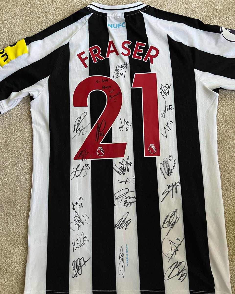 A big thank you to Ryan and all the team <a href="/NUFC/">Newcastle United</a> for this amazing 40th Birthday present! Thank you guys. Good luck for the rest of the season #toonarmy #NewcastleUnited