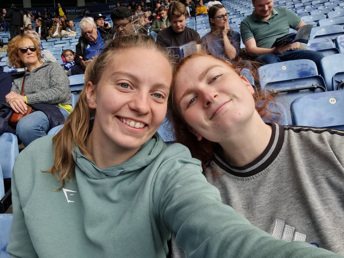 LV_PhysEd's tweet photo. First @LCFC_Women of the season vs Spurs! ⚽️ https://t.co/1X0R3noZd8