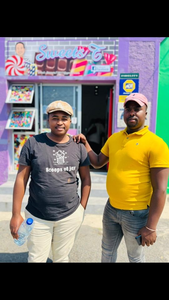 SamNgazibini's tweet photo. Mjita wam🤟❤ https://t.co/FqTvTnpSTh