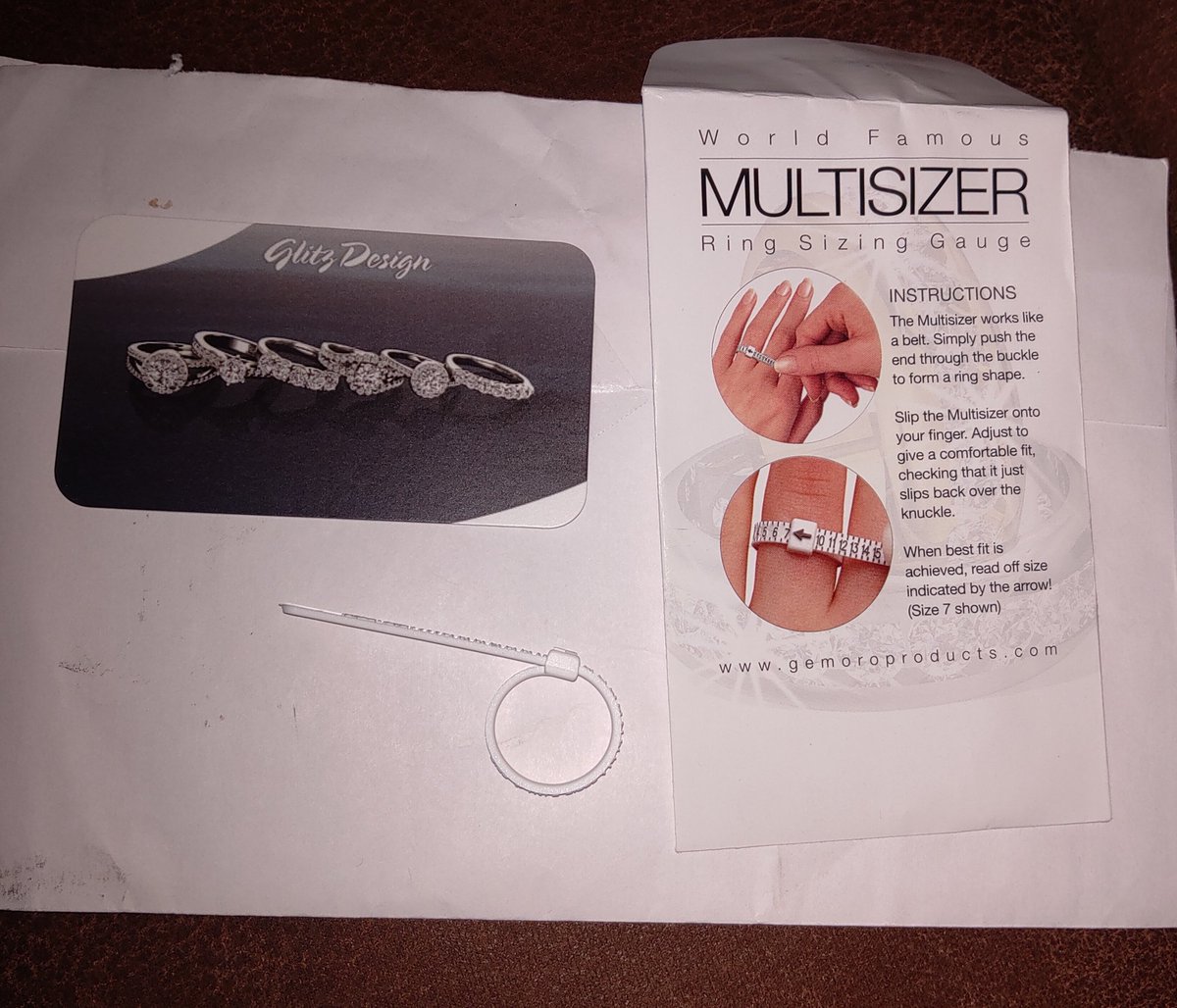 bloubeck's tweet photo. This ring sizer makes it simpler to order rings online. #glitzdesign #diamonds #rings #finejewelry #earrings  https://t.co/sNc8MdkRsq https://t.co/Aos0QP6NQV
