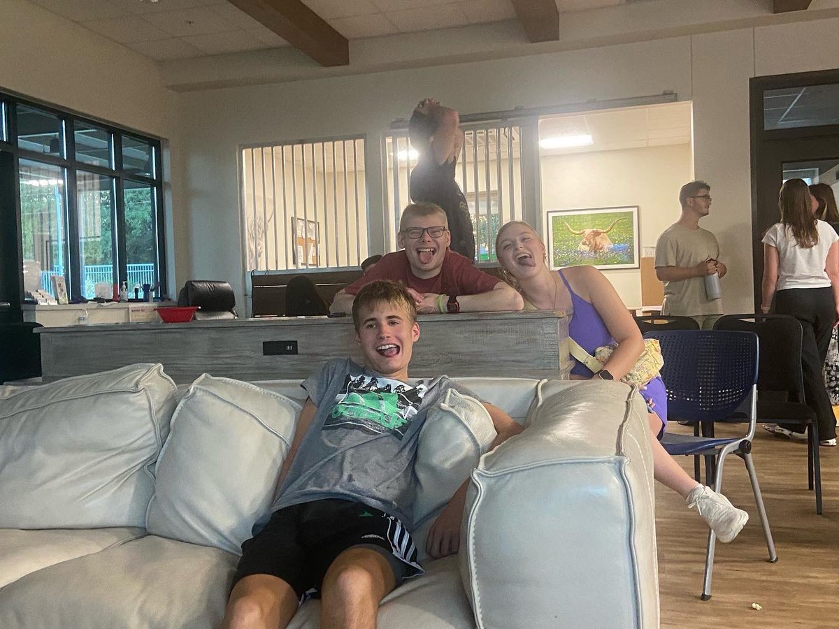 UNTBestBuddies's tweet photo. we had so much fun at our movie night with our buddies!💜 https://t.co/OgeL85IuwK