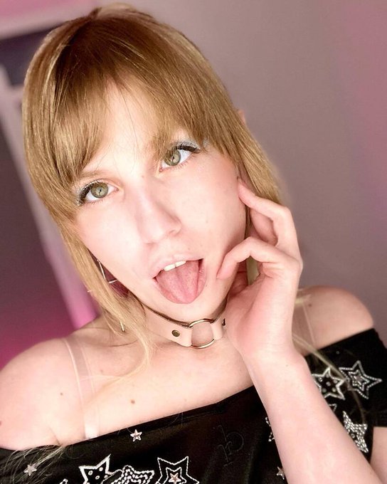 My new fav pic 🤓🤓 . . . . . #boosty #cammodel #ahegaogirl #ahegaoface #ahegaoreal https://t.co/gowOEbaAbU<a href="/tag/boosty"class="tags">#boosty</a><a href="/tag/cammodel"class="tags">#cammodel</a><a href="/tag/ahegaoface"class="tags"><span>#ahegaoface</span></a><a href="/tag/ahegaogirl"class="tags"><span>#ahegaogirl</span></a><a href="/tag/ahegaoreal"class="tags"><span>#ahegaoreal</span></a>