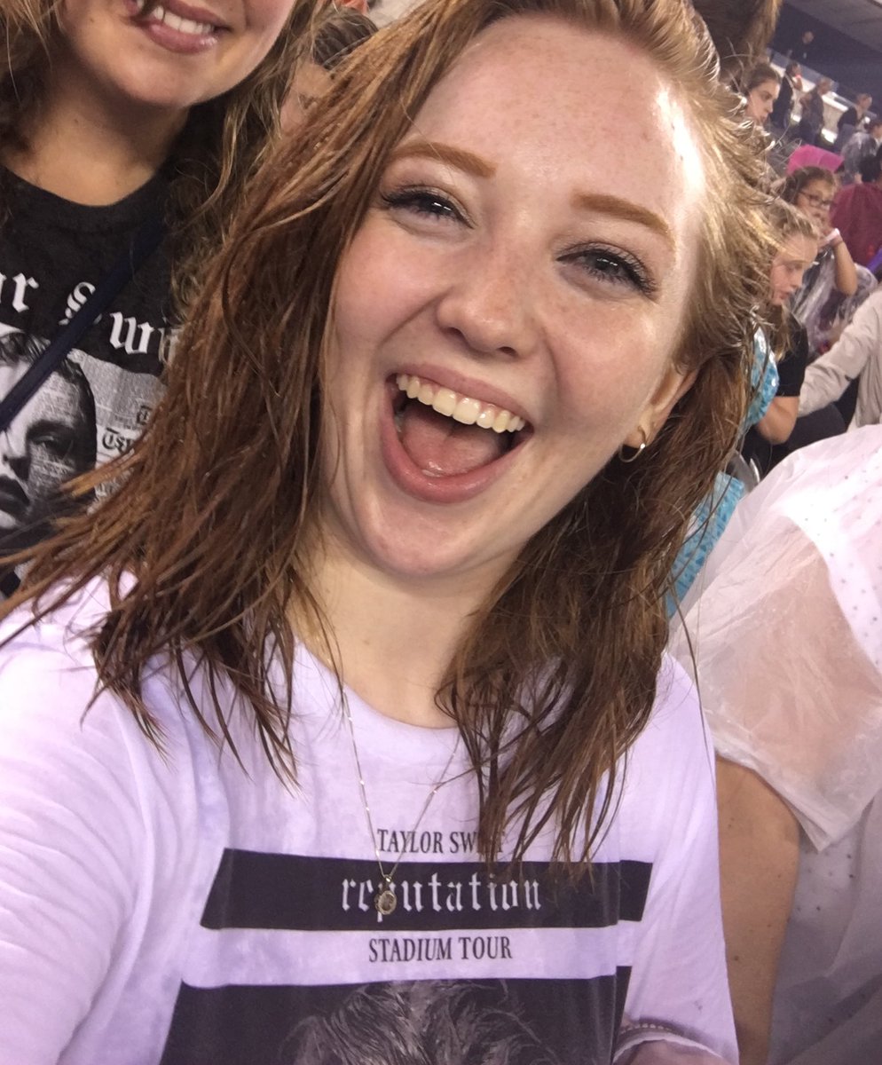 reckedmaserati's tweet image. reputation era still has to be my favorite! It was the first album release I got to be in the city for, the first Taylor Swift concert I ever went to, and the era I joined twitter! #StoriesForSwift