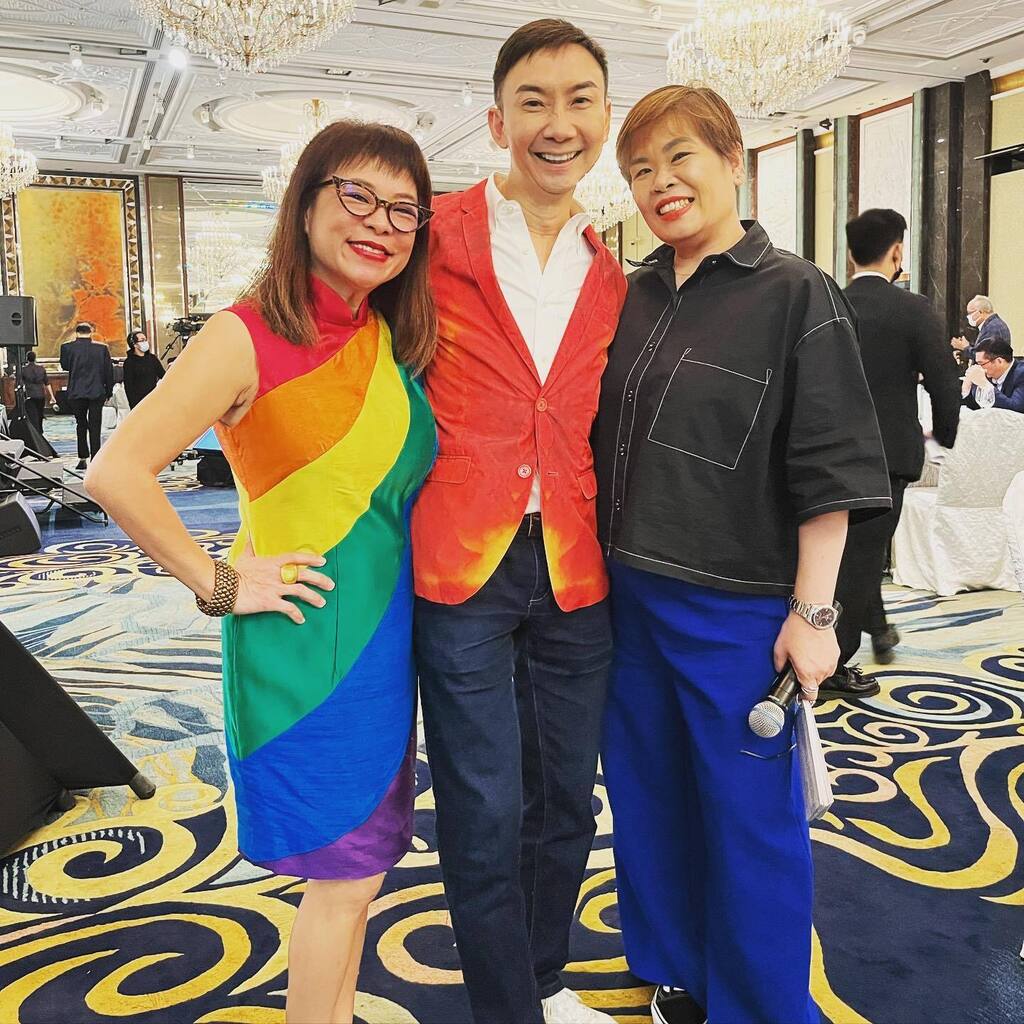 pam_oei's tweet photo. One of my pet charities is @arcchildrenscentre. I have known founders Ronita Paul and Geraldine Lee for 23 years, waaaaay before Arc was founded 11 years ago.

Today after almost 3 years, we gathered again at the Shangri-la ballroom to raise funds for a … https://t.co/OIk5QttncR https://t.co/40YPa3mDU7