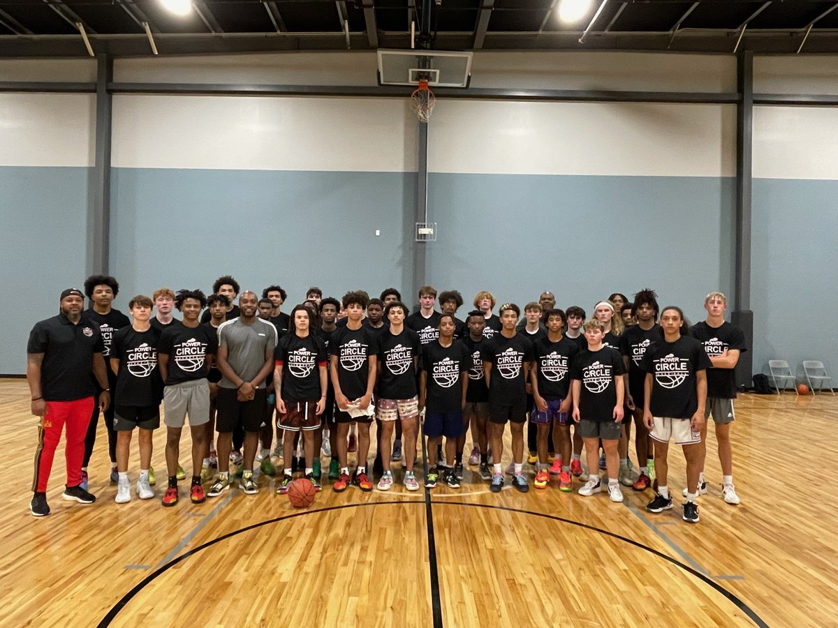 KBCNXTPro's tweet photo. Build it and they will come!!
Big time talent I. The gym today!!
Love the energy from all levels!
#PowerCircleGrindSession
Thank you to all that participated!
⭕️⭕️⭕️⭕️⭕️⭕️⭕️⭕️⭕️⭕️⭕️
Thank you to @kystraight for the shirts! @joshk2010 https://t.co/jdTdYTwK5W