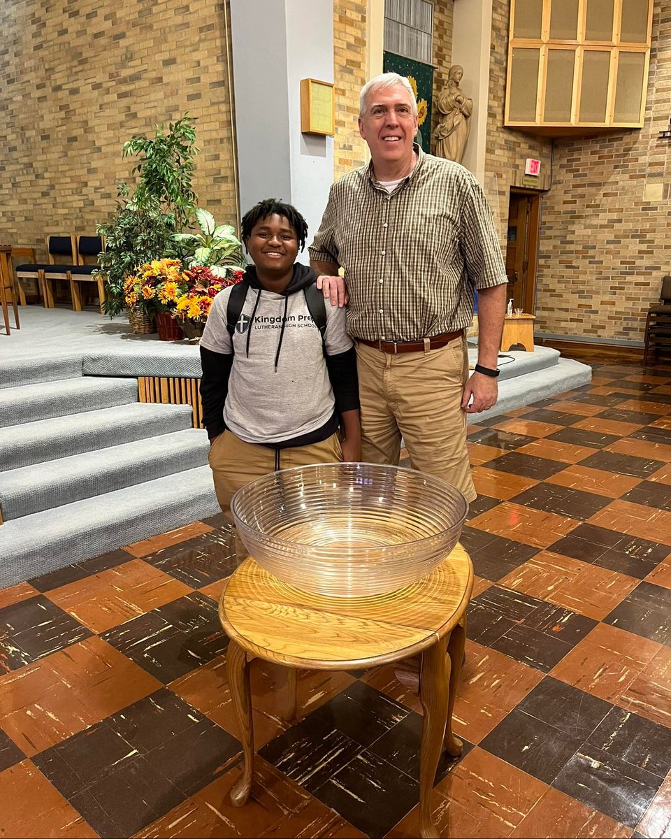 KingdomPrepLHS's tweet photo. ✝️ Join us in a prayer of thanksgiving! Pastor Siverly had the privilege of baptizing one of our freshman students, Tajh Hines, in chapel this past Wednesday. God's continued blessings, Tajh! 

#KingdomPrep #BuildingABrotherhood #Wolfpack #GodsBlessings #FuelHisPurpose https://t.co/7rLUxM4bRR