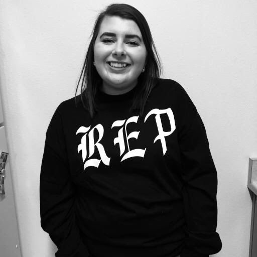 hellotayswift's tweet image. It’s hard to pick a favorite era, but the reputation era will always hold a special place in my heart 🖤 I’ve never felt closer to Taylor than in that time in my life. reputation got me through my first year of college &amp;amp; provided such special memories #StoriesForSwift