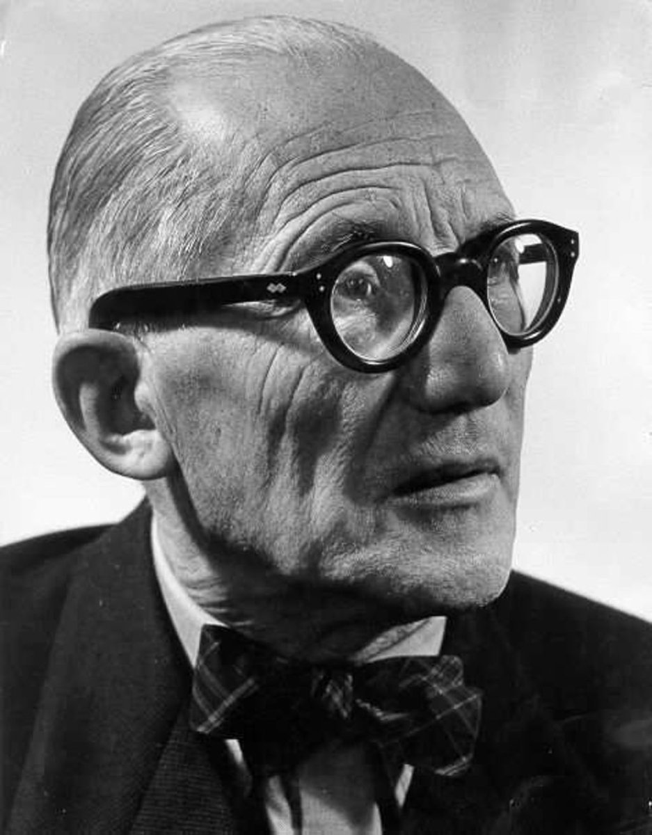 Ravien_eth's tweet photo. #dailydoseofart #7
Today:
#LeCorbusier
#Archtiect, #designer, urban planner, a #pioneer of what is now regarded #modern architecture. https://t.co/BSGjtwlavi