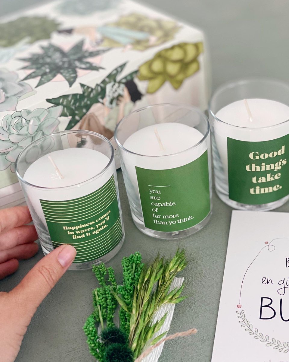 bikutumutluluk's tweet image. En yenilerden🍀 Yeşil motivasyon hediye kutusu 🍀 Vanilya kokulu mumları ile huzur dolu anlara eşlik edecek bir kutu 🎁 bikutumutluluk.com/kategori/hediy… ⭐️

#kokulumum #kokulumumlar #bikutumutluluk #hediyekutusu