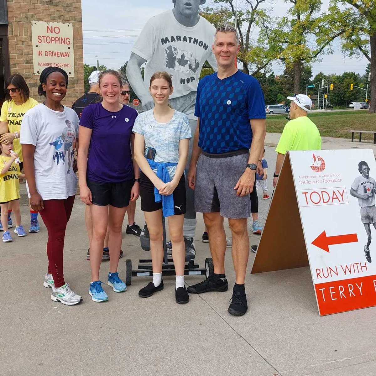 TotalRehabCC's tweet image. TRCC participated in the #TerryFoxRun today for the 10th time! Our wonderful team has raised over $2600 for cancer research this year! Check out the link in our bio, to donate to reach our goal of $3000! Thank you to everyone that has supported this great cause!