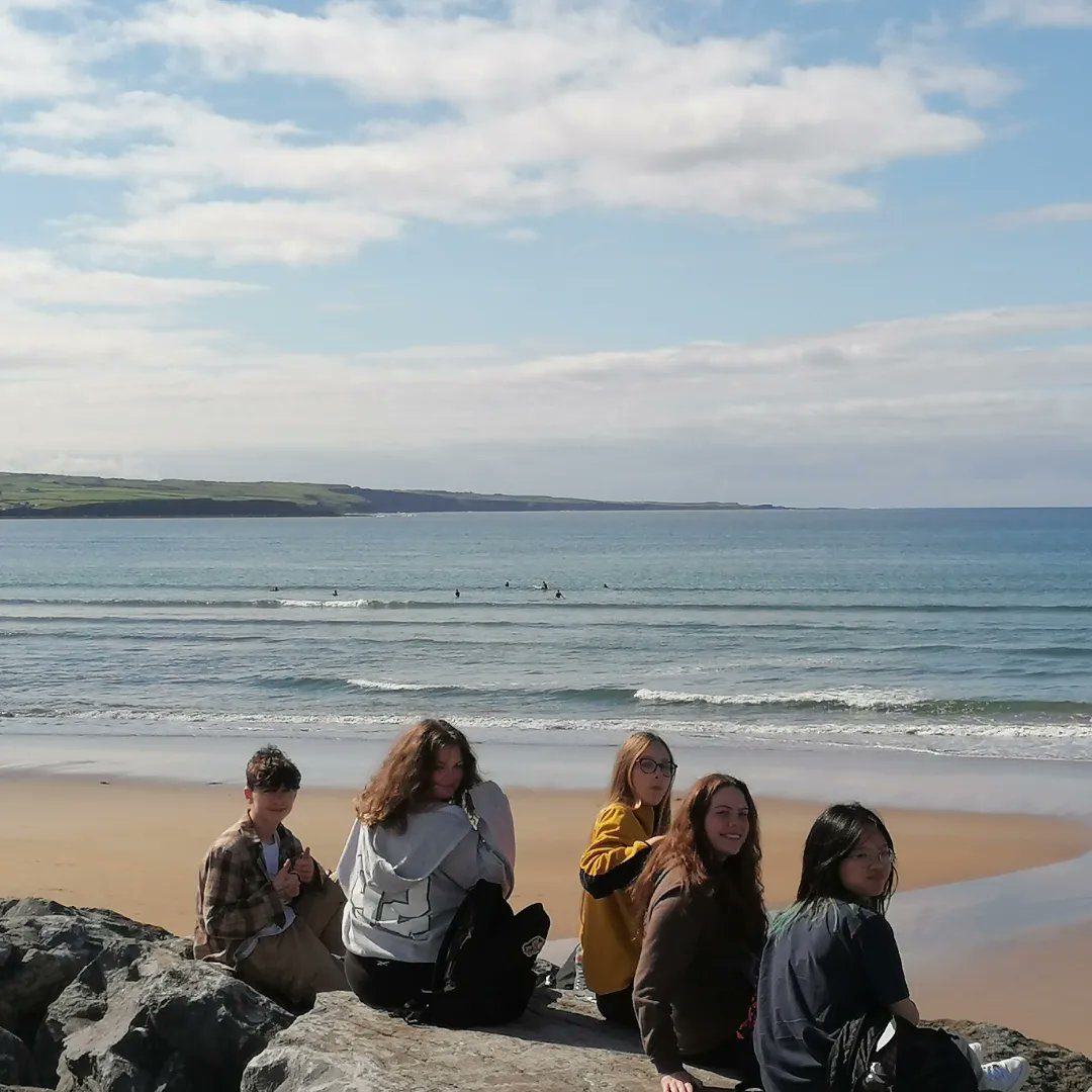 EtssLimerick's tweet photo. Our transition year students on their first out of school trip of the year to the Cliffs of Moher and to Lahinch beach #letss #ty #bondingday https://t.co/KuqjxDrlq8