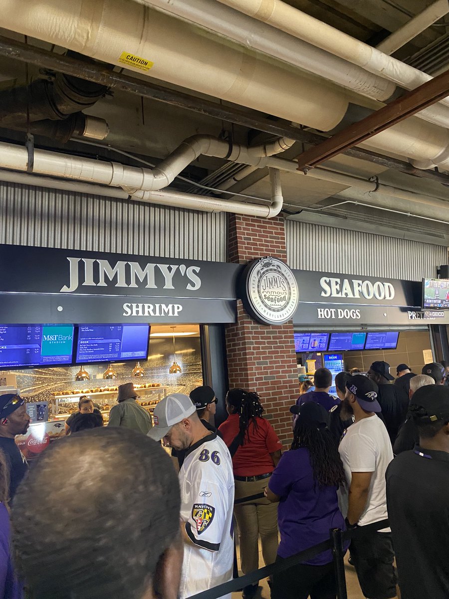 RavenManiac's tweet photo. Sup @JimmysSeafood #Section124 https://t.co/WbWIyUQb7G