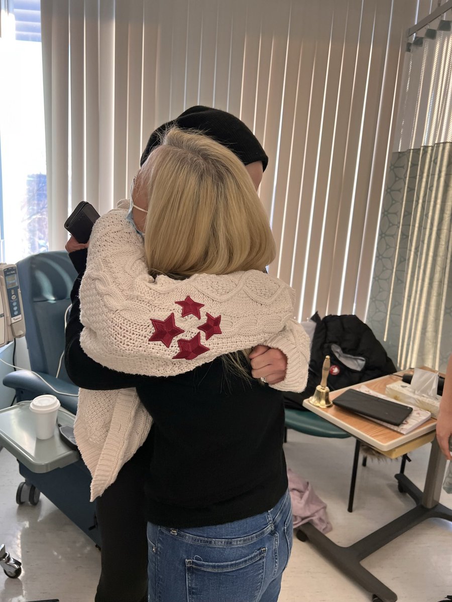 but_its_golden's tweet image. #StoriesForSwift #TSmidnighTS