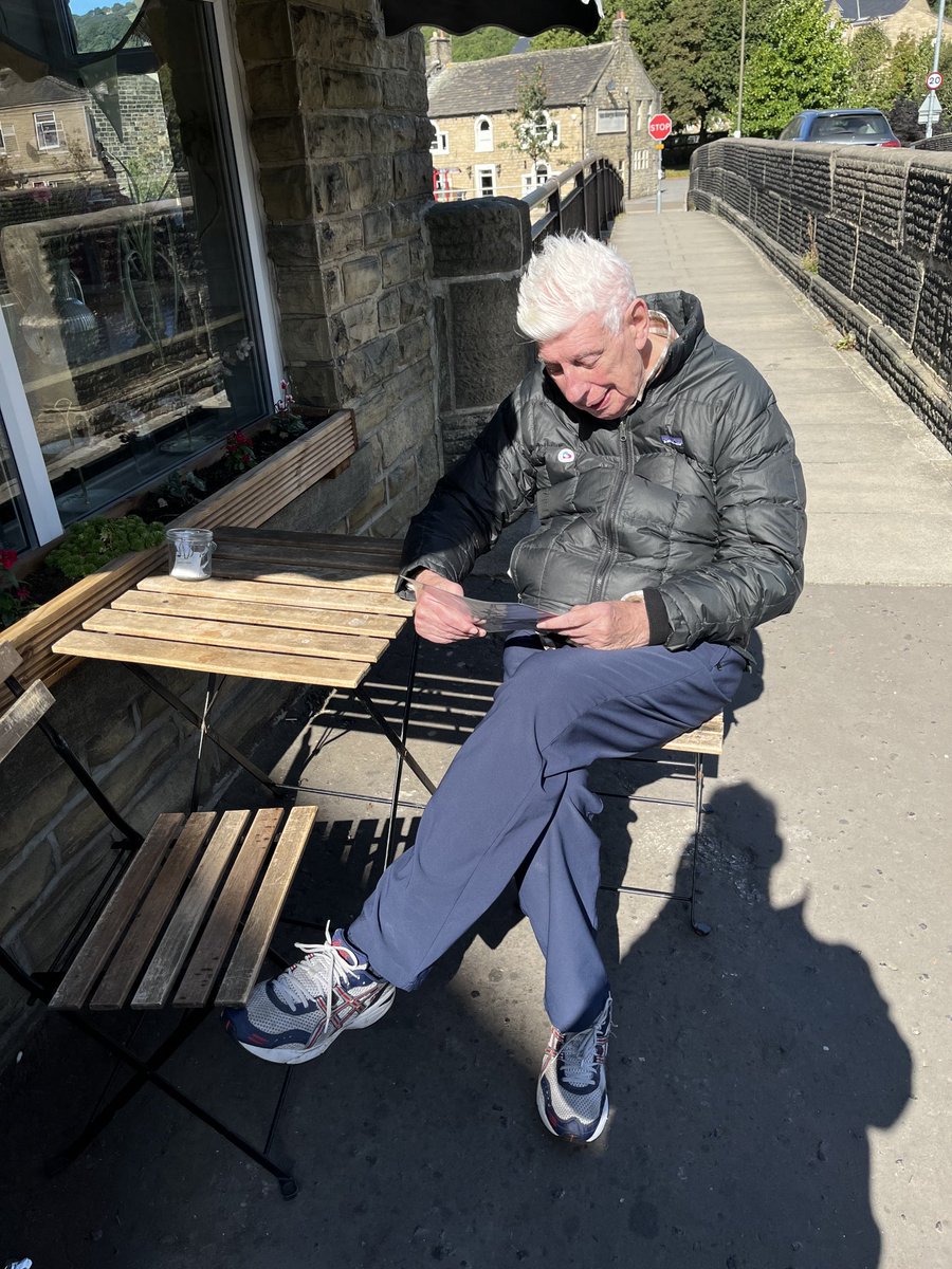 Dad out and about in the #UpperCalderValley yesterday lunchtime. To recover from his latest COVID-19 booster & his annual flu jab, he’s consulting the menu at one of his local cafes...