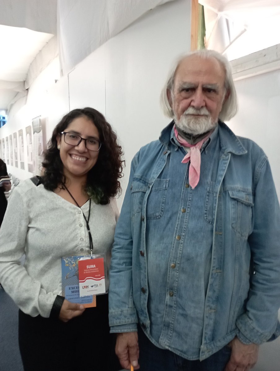 Cuando entrevisté al escritor Armando Bartra previo a la #FUL35 vía remota, me dijo que cuando fuera a Pachuca lo buscara y lo saludara personalmente. Y así fue, una grata experiencia contar con su presencia en la <a href="/FUL_mx/">FUL</a>