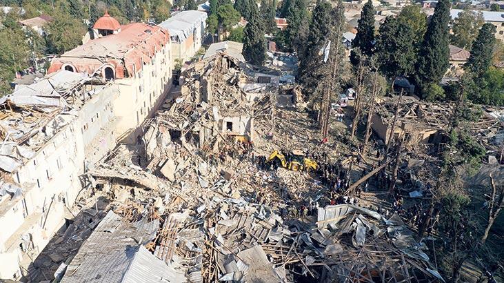 Did you see ? <a href="/SpeakerPelosi/">Nancy Pelosi</a> ? Rocket attack by armenia on Ganja city of Azerbaijan. #NoPelosi