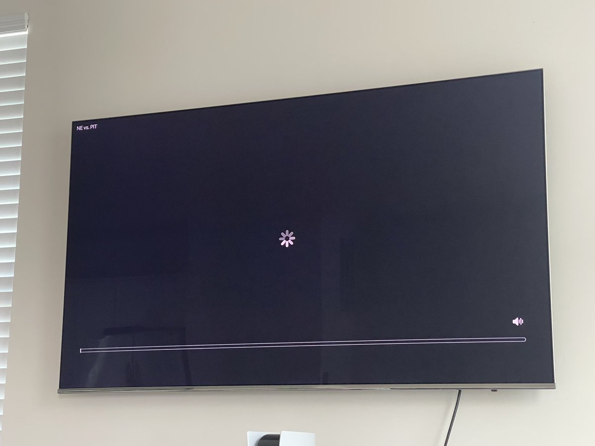 TeejoDarts's tweet photo. @DIRECTV It’s NFL Sunday with Sunday Ticket…this is what we are all watching https://t.co/3hOqktEtax