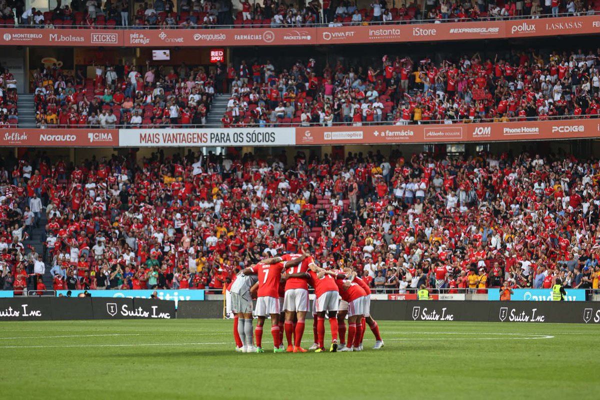 100% VITORIOSOS ✅

13 jogos - 13 vitórias 

Vencer o Vitoria!