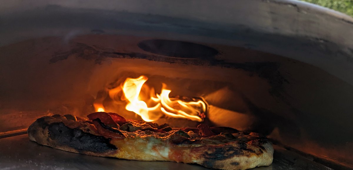 mikepassmore's tweet photo. #oonifyra working like a dream...@OoniHQ #ooni #pizza https://t.co/Ryq8ZbfTfy