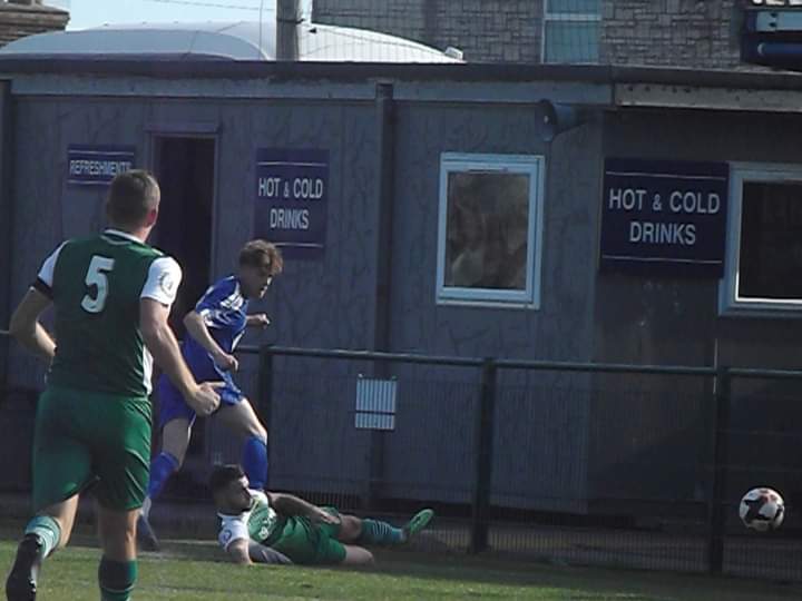 davidhayter14's tweet image. Portland 3 Moneyfields 2