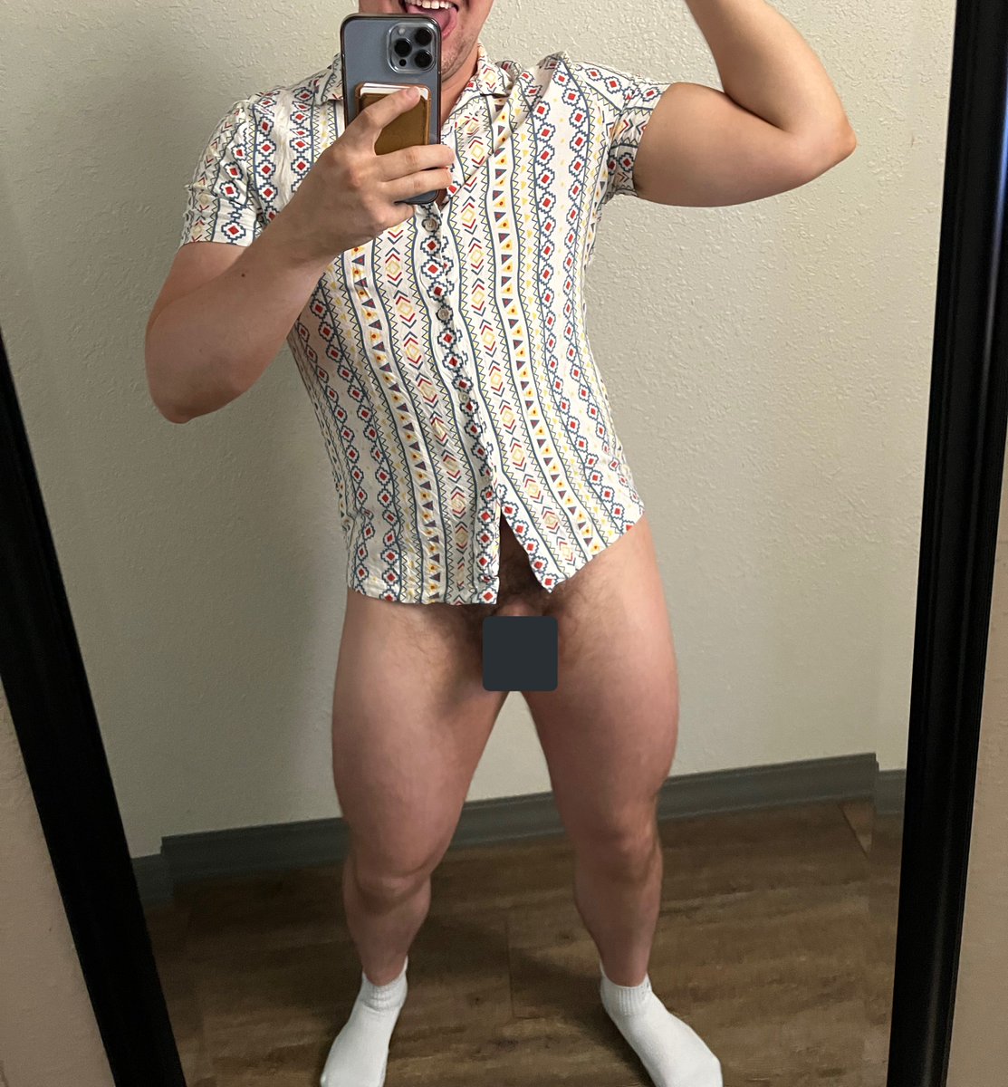 cltnalt's tweet photo. retweet for the full image 😏 #softdick #thickthighs #gay #gaydick https://t.co/srzvBug0hQ