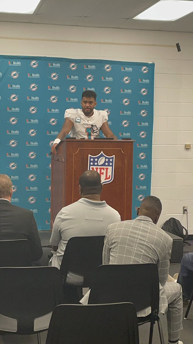 CameronWolfe's tweet photo. Walking thru Dolphins locker room postgame, I saw 20+ teammates/ staffers give Tua Tagovailoa love. Tua had a wide smile, told many thanks &amp; deflected to their efforts. 

Terron Armstead told me: “1 isn’t out to prove anything. He just wants to lead us and be his best self.” https://t.co/UmPn5zsoUM