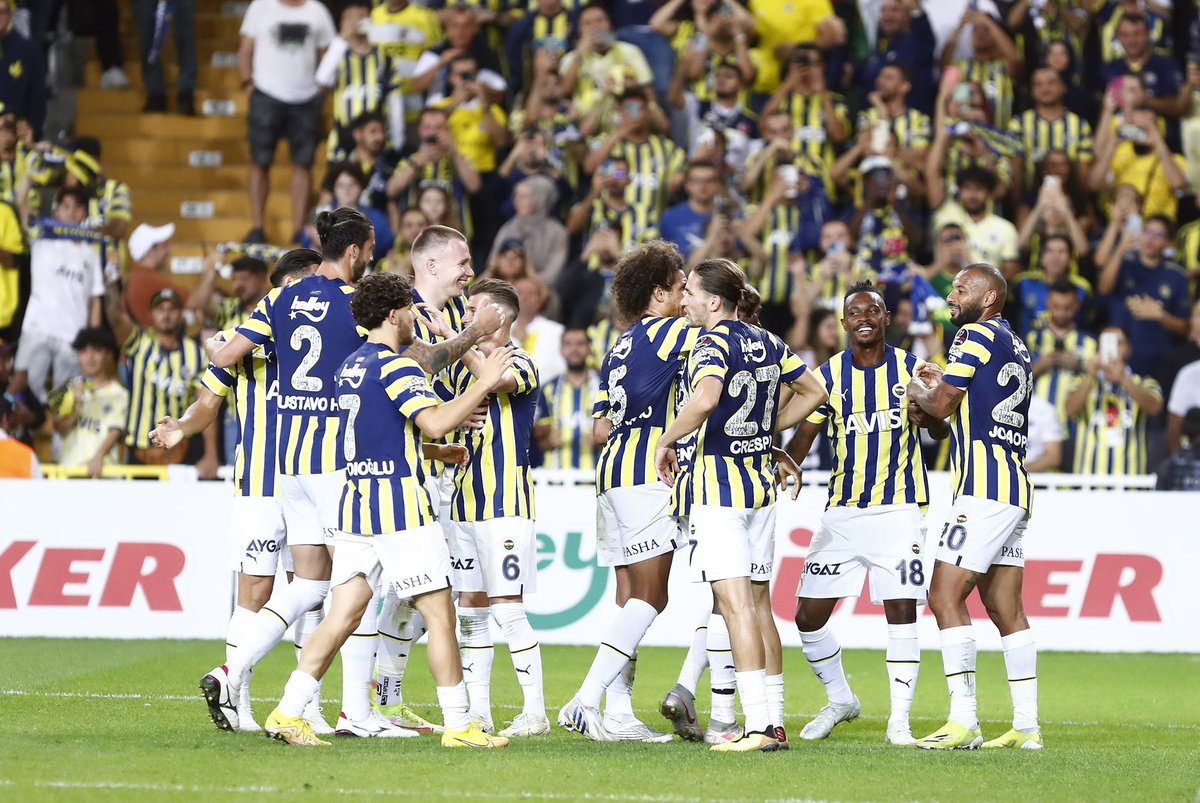 En güzel doğum günü hediyesi..
<a href="/Fenerbahce/">Fenerbahçe SK</a>