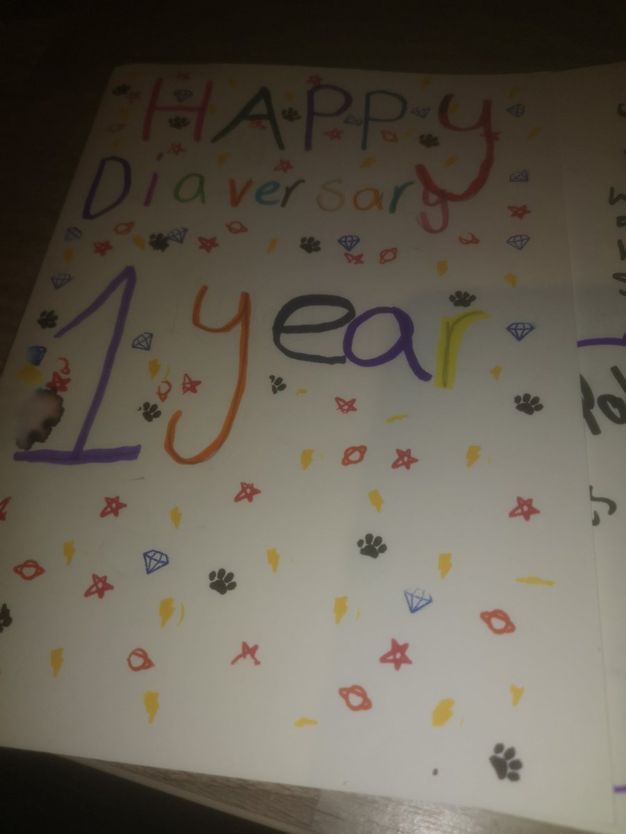 weepiemackay's tweet photo. One year ago today. She celebrates all that she's been through, the literal highs and lows. Kate Bush sings 'and if only I could, I'd make a deal with God and get him to swap our places' #t1diabetes #sucks https://t.co/MKyYixGaP0