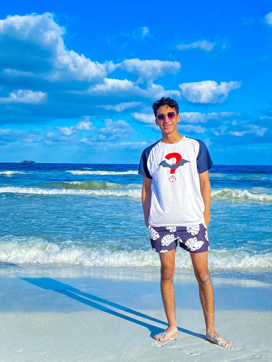 M7md_El3bd's tweet photo. 🌊🦇 https://t.co/c92Wqyk2nM