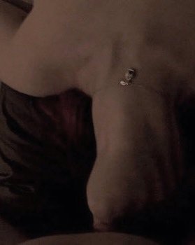 ⠀
⠀⠀𝕭𝐫𝐞𝐚𝐤𝐟𝐚𝐬𝐭 
⠀⠀𝐢𝐧 𝐛𝐞𝐝.
⠀