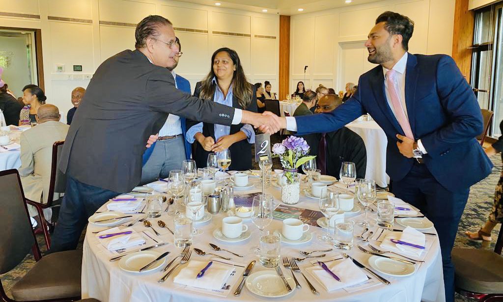 RudyCuzzetto's tweet photo. Great to see many friends and colleagues today at the 5th Annual @Embrave_ca Purple Tie Luncheon. Proceeds go to support services that help victims of gender-based violence in the @regionofpeel. #MississaugaLakeshore #Embrave #PurpleTieAlly 💜

Donate now:
https://t.co/AxdR75g7Ih https://t.co/Lif8OaGdSq