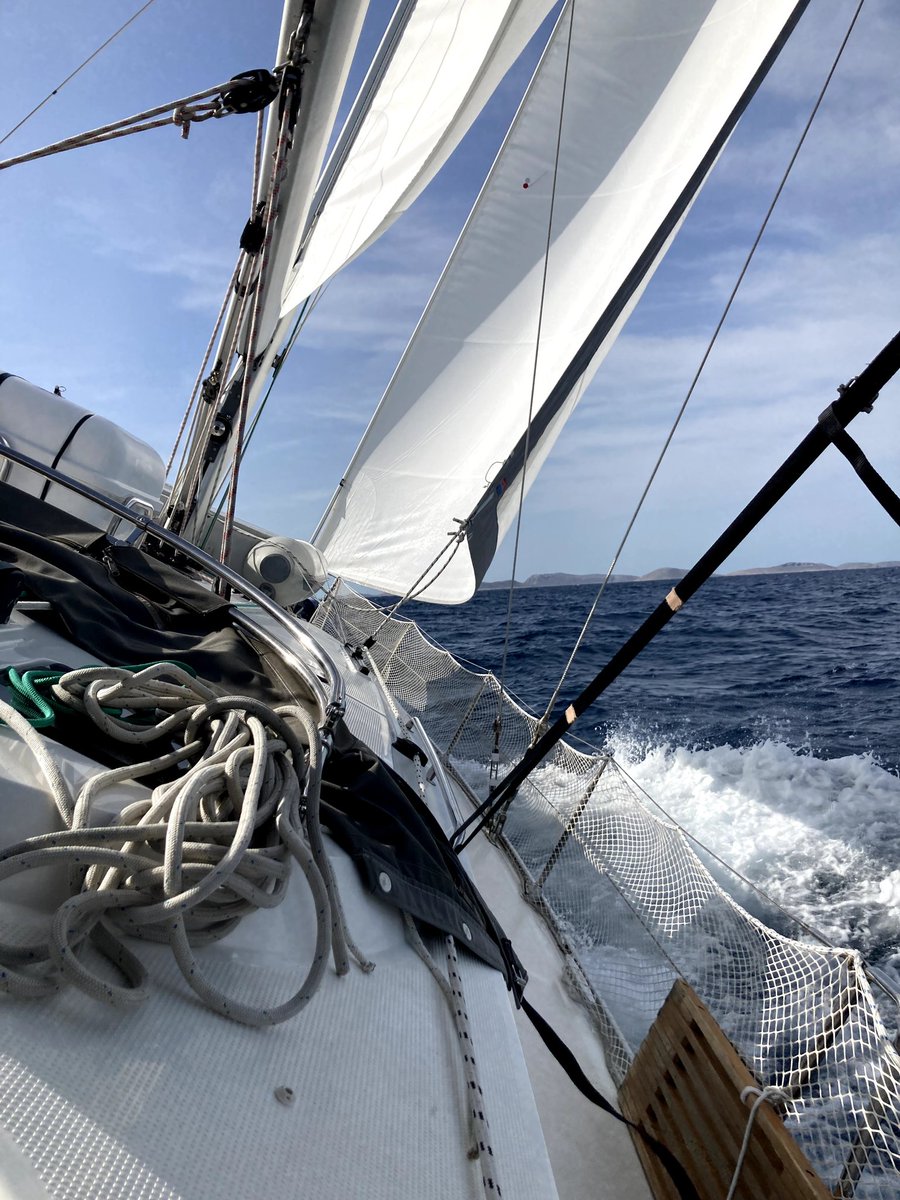 zero_ptr's tweet image. Back home from an amazing sailing trip, now back to work 💪