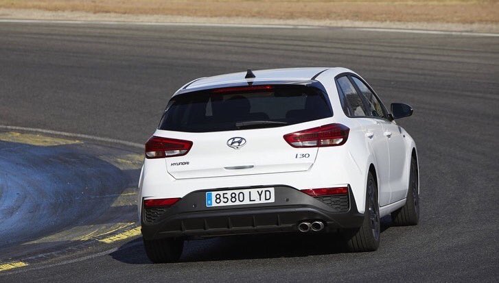 MotorPias_of's tweet photo. Nueva Edición Especial 30 Aniversario de @HyundaiEsp 
Llega una nueva edición especial para la gama del fabricante coreano. 
Esta edición especial estará disponible en las gama i10, i20, i30( en todas sus carrocerías), Kona y Tucson
#hyundai #hyundaiespaña #hyundai30aniversario https://t.co/brAHSTwFZo