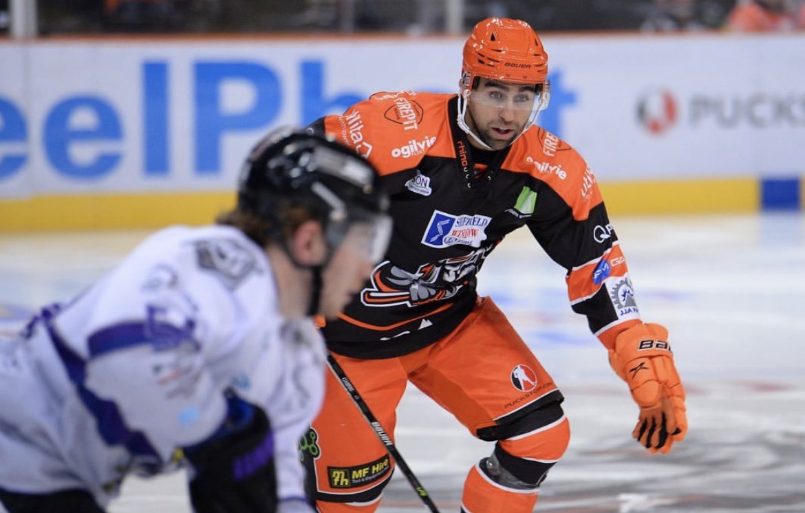 🥅🍊STEELERS COMPETITION🍊🥅

WIN 2 X Match-Day tickets for the Sheffield Steelers home game against The Panthers! 
Saturday 1st Oct, 19:00 

RETWEET THE POST 
ORANGE HEART THE POST 🧡
FOLLOW US 🙌🏼

DRAW 28/09/22

Catch away games at FirePit! 🎮🏒