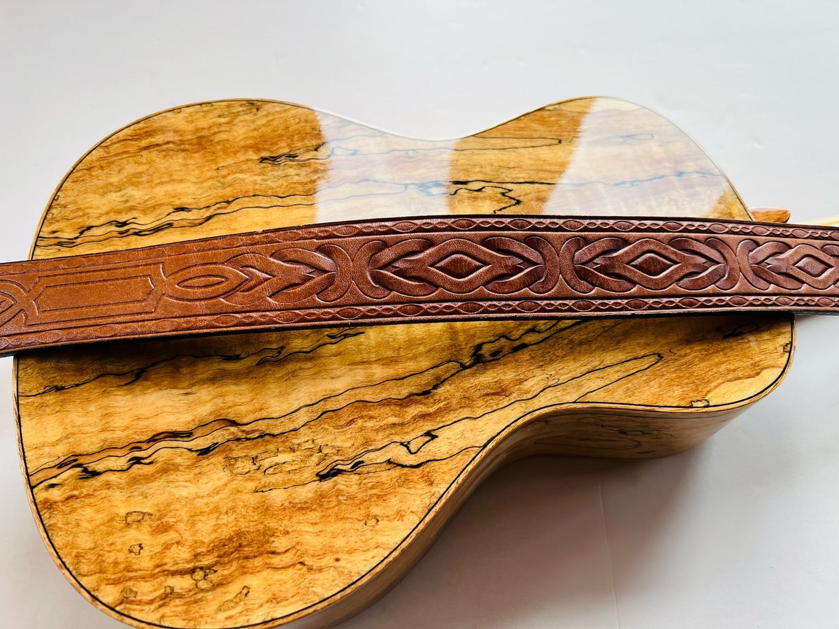 StrapsUkulele's tweet photo. New ukulele straps in store NOW! #ukulelestrap #ukulele #ukelele #vintageukulele #ukulelelover #uke #ukulelegroup #ukulelecover https://t.co/3dIMc19OYV